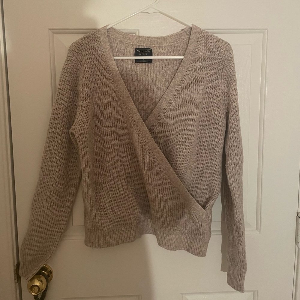 Abercrombie & Fitch Sweater